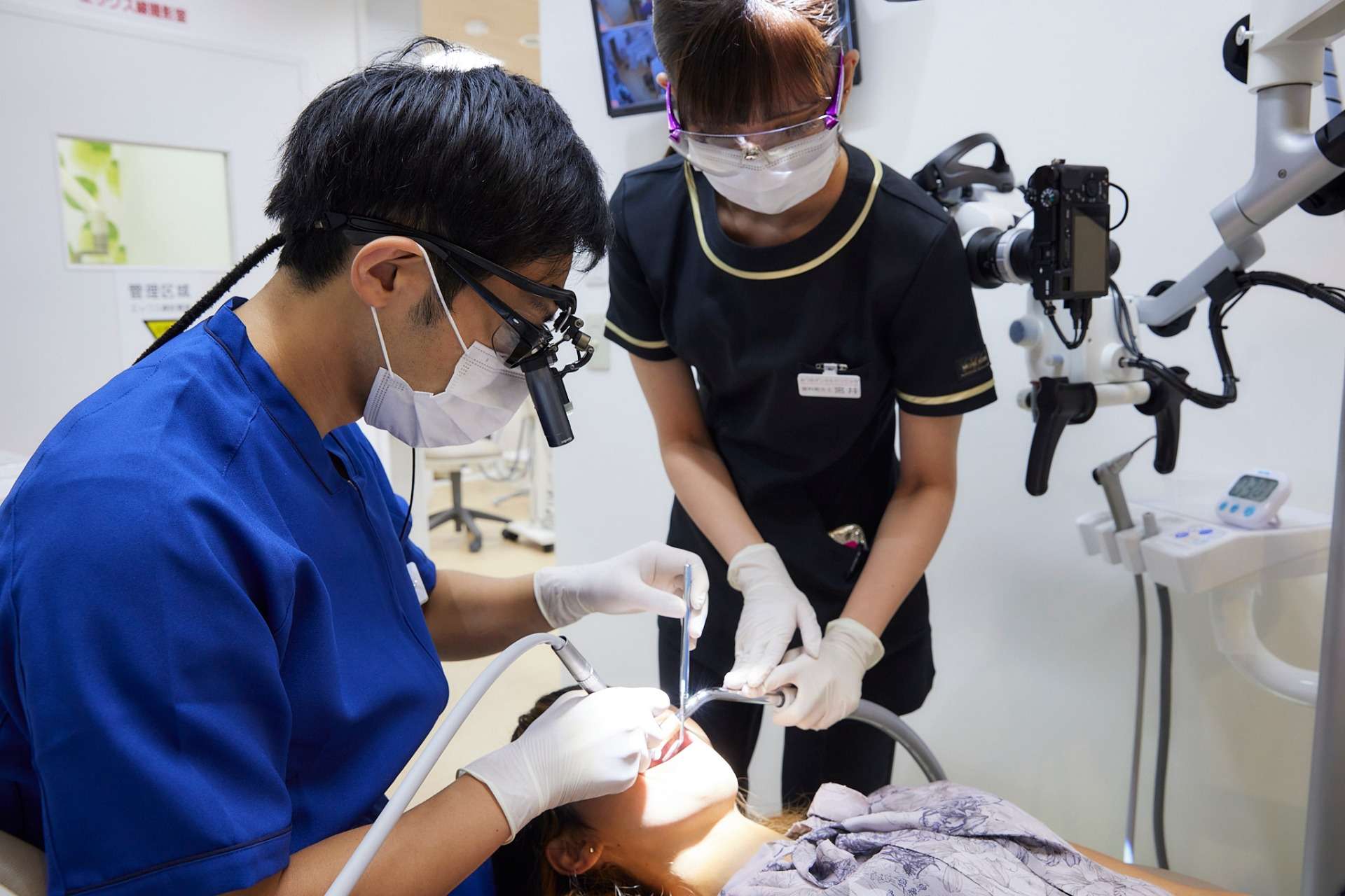 歯茎の腫れや炎症を高度な技術で治療