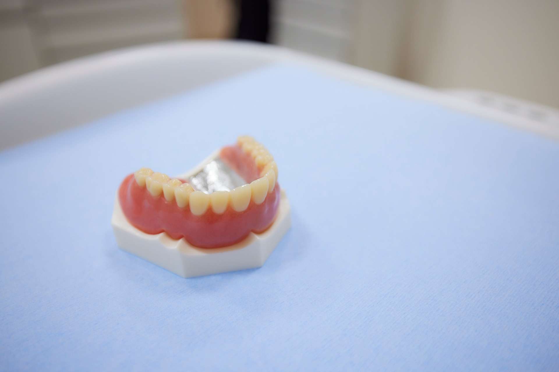 身体の病気にも繋がる歯周病を早期治療